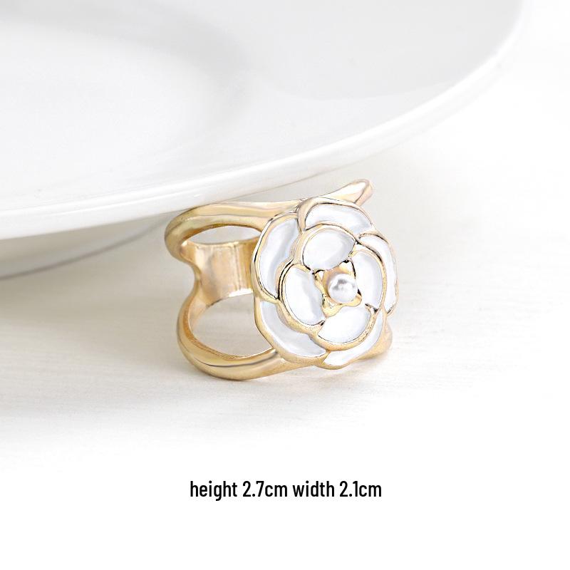 Sciarpa a Scacchi con Camelia di Perle di Alta Gamma e Fibbia per Cintura da Vita per Cappotto