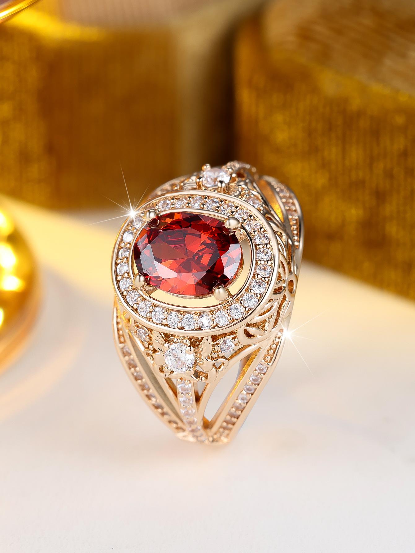 

Popular egg-shaped pomegranate red edge white diamond hollow ring, niche luxury banquet eye-catching ring no. 10