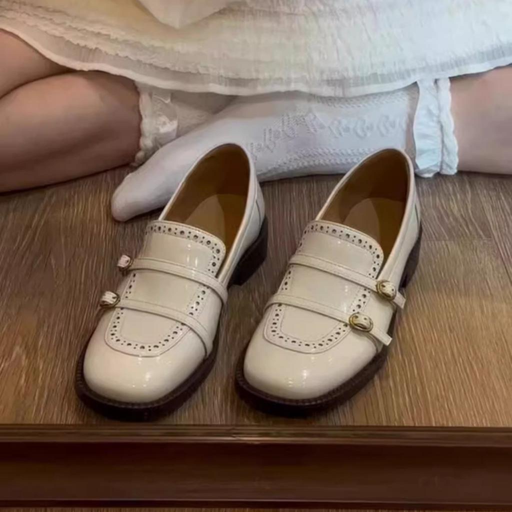 Cowhide version~ Spot engraved belt buckle low heel small leather shoes women's British style loafers one-pedal round head single shoes