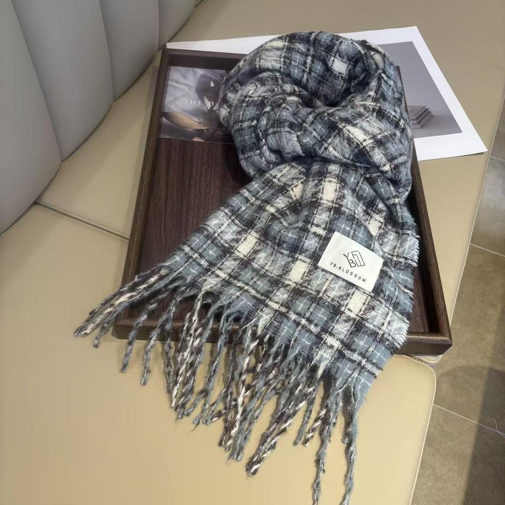 2025 Autumn/Winter Pink-Brown Plaid Tassel Scarf - Women's Chunky Knit Shawl, Warm & Versatile Whitening.