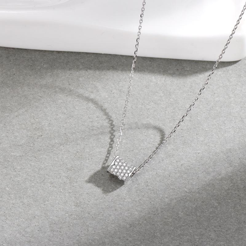 Full Diamond Small Waist Necklace Women'S Geometric Simple Fashion Versatile Light Luxury Niche Circle Collarbone Chain Women Quality