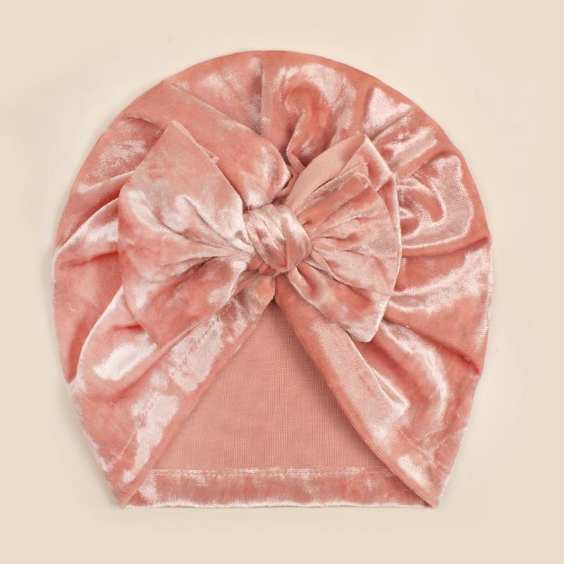 

Autumn new baby golden velvet bow hat, children s warm delicate hat, baby hat