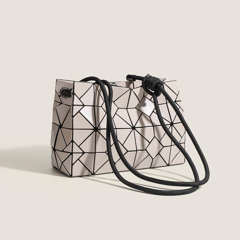 Japanese Small Square Bag Summer Trendy Crossbody Bag Single Shoulder Women's Bag Fashionable Simple Geometric Diamond Splicing Drawstring Bag