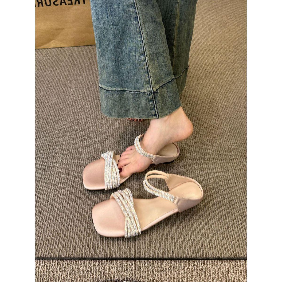 

French beautiful rhinestone word with open toe square head cool slippers women wear summer new fairy style silver sandals 35