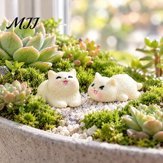 Healing Style Table Decor 4Pcs Mini White Kitten Figurines, Resin Cute Cat Statues, Miniature Ornaments Statues for Micro Landscape, Fairy Garden, DIY