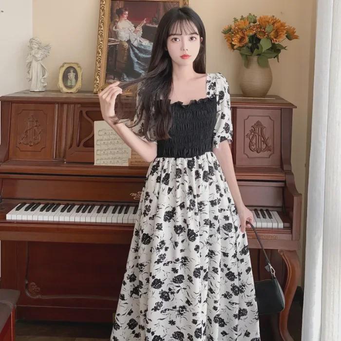 

Летнее платье длиной до колена с цветочным принтом 2024 года, французскими рукавами-фонариками и утягивающим талию дизайном L белый