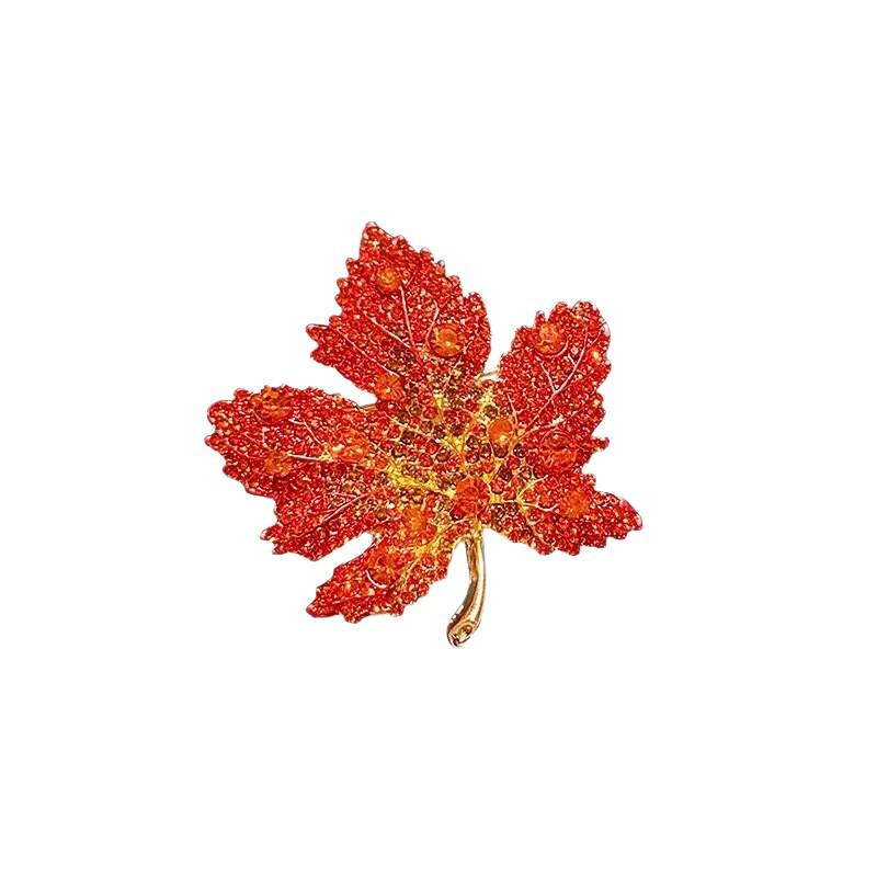 Elegant Micro-Inlaid Zirconia Maple Leaf Luxury Brooch Pin