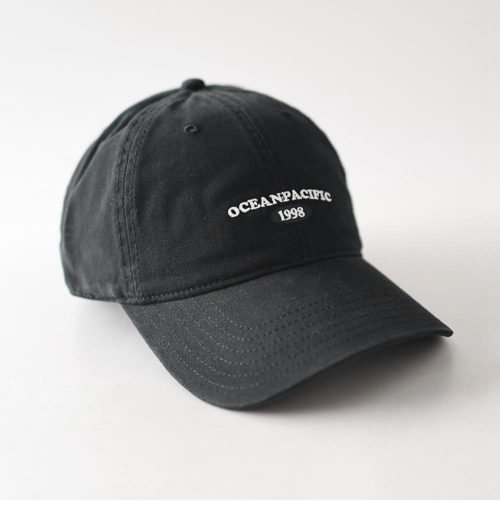 Fashion Hat Simple Soft Top Letter Embroidered Baseball Cap for Men and Women Couples Niche Fashion Casual Versatile Shade Cap