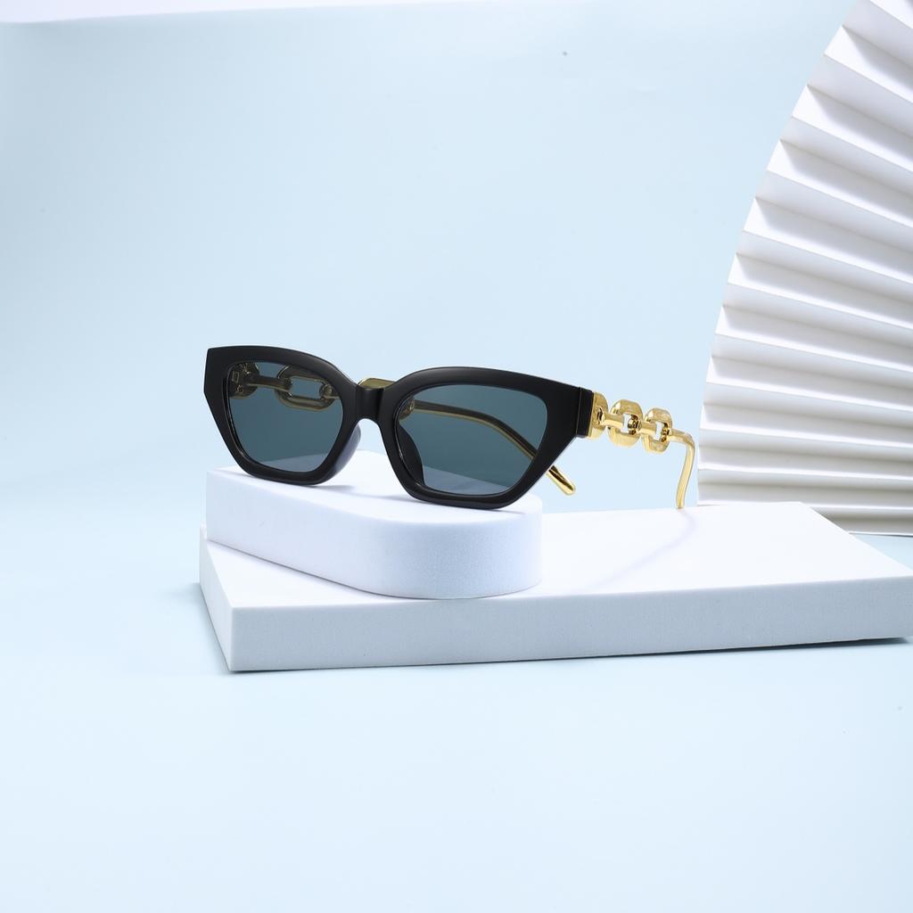 European and American Retro Style Men's and Women's Fashionable Sunglasses Trend Versatile Summer Sun Shading and UV Protection