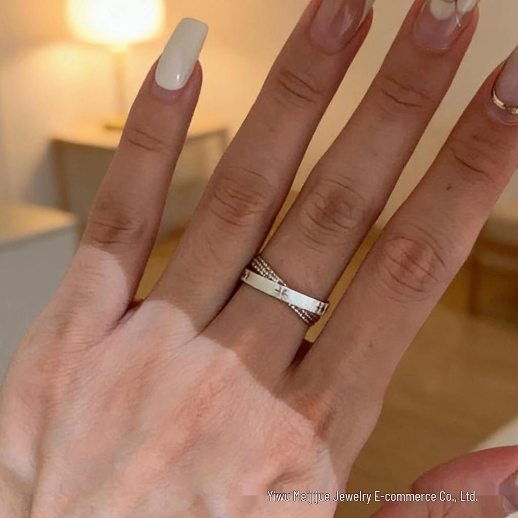 Retro Vintage Hand-Brushed Diamond Inlay Starburst Double Ring - Stackable Eight-Pointed Star Design