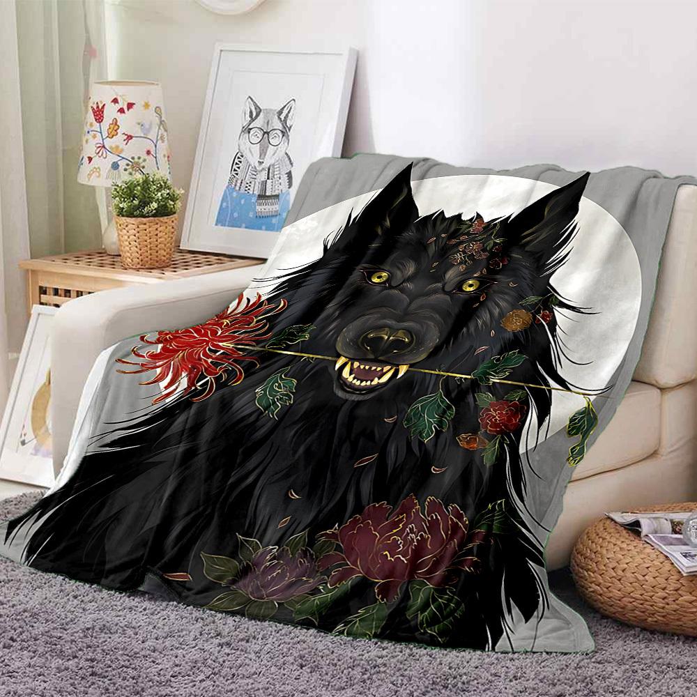 1pc Wolf Flowers Blanket, Lightweight Flannel Throw Blanket For Sofa, Bed, Travel, Camping, Living Room, Office, Couch, Chair, And Bed