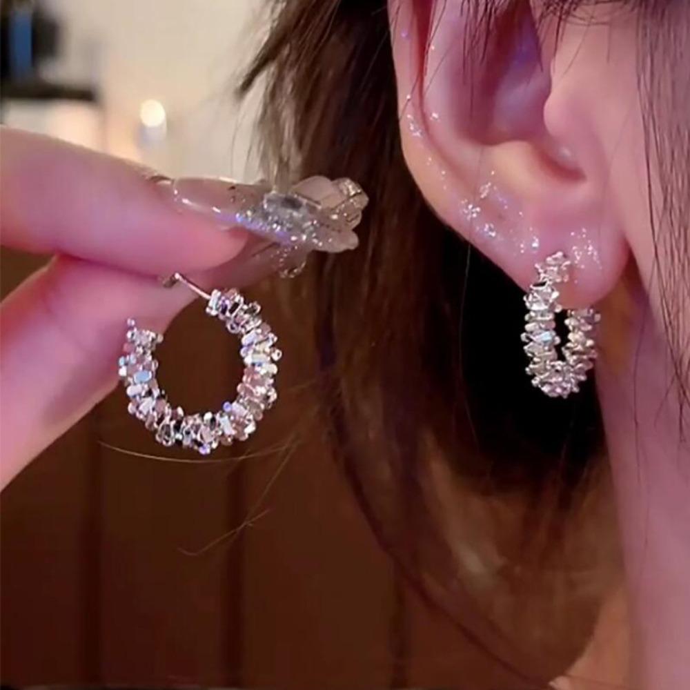 Temperament Simple Glistening Irregular Geometry Broken Silver C-shaped Stud Earrings for Women Korea Designer Jewelry Gifts