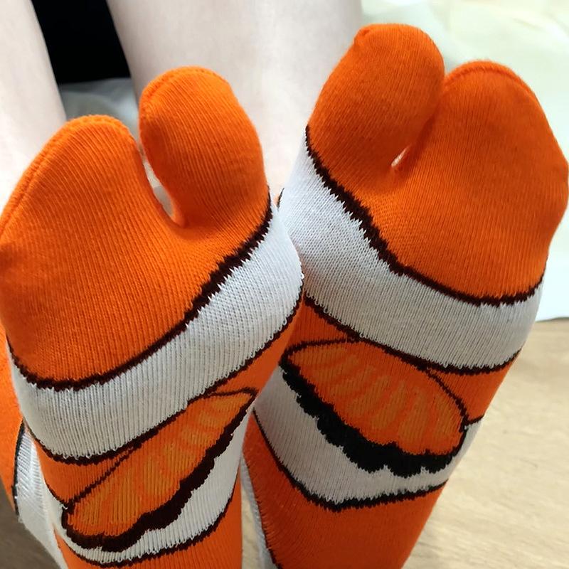 Cartoon Cute Creative Split Toed Clownfish Mid Socks Weat Anti Odor Breathable Soft Socks Ankle Foot Cover Accessories Gift