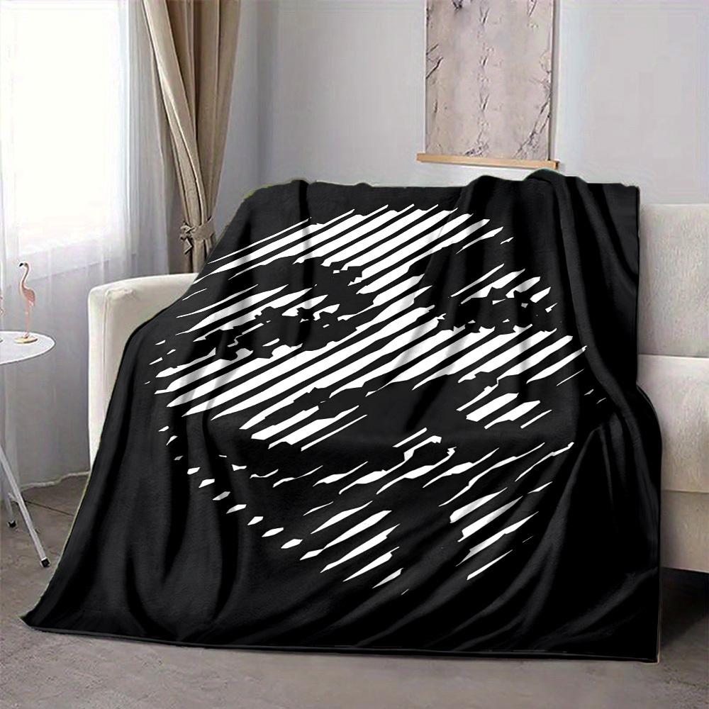 1pc Abstract Design Blanket Soft All Season Throw with Vibrant Design, Perfect for Home, Travel, and Gifts, Ideal for Naps and Camping