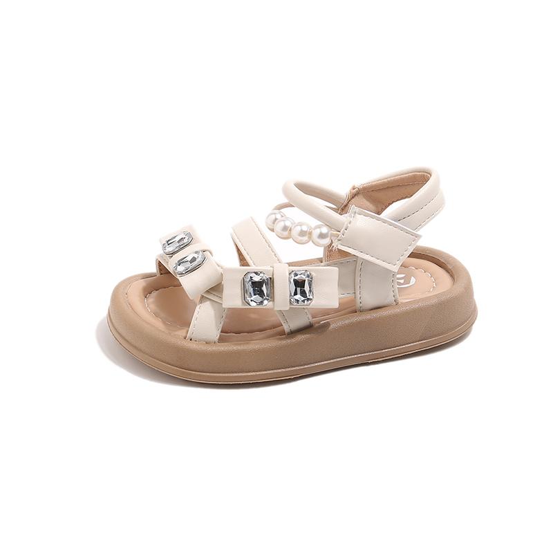 

Girls rhinestone sandals Summer New children s perforated breathable princess shoes Girls soft-soled beach shoes 23 белый