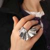 Pleated Design Ginkgo Leaf Ring Three-dimensional Texture Fan-Shaped Ring Metal Joint Ring  Women