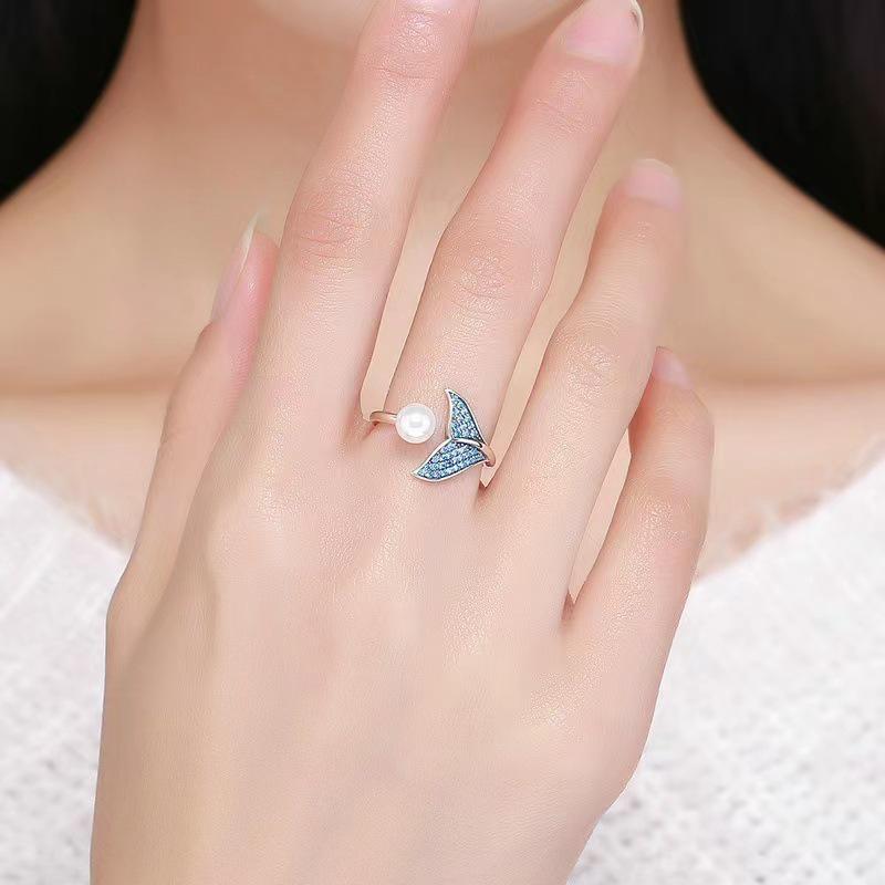 Exquisite Silver Fishtail Zirconia Open Ring - Luxury Adjustable Women's Jewelry