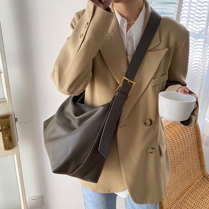 Women's Bags Tote Bags Fashion Shoulder Bags Soft Leather Leisure Versatile High Capacity Korean Retro Solid Color Crossbody Bag