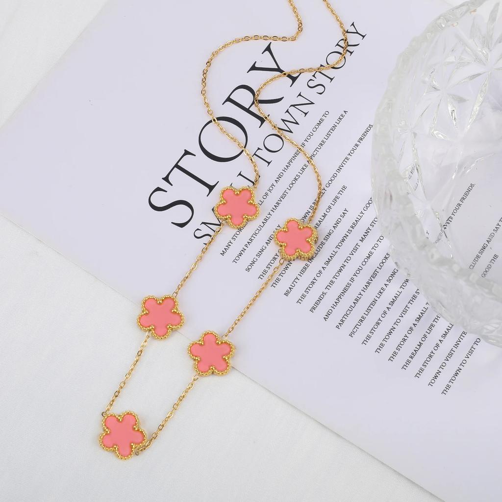 jewelry sales stainless steel five-leaf flower necklace bracelet earrings set high sense women's shamrock jewelry party