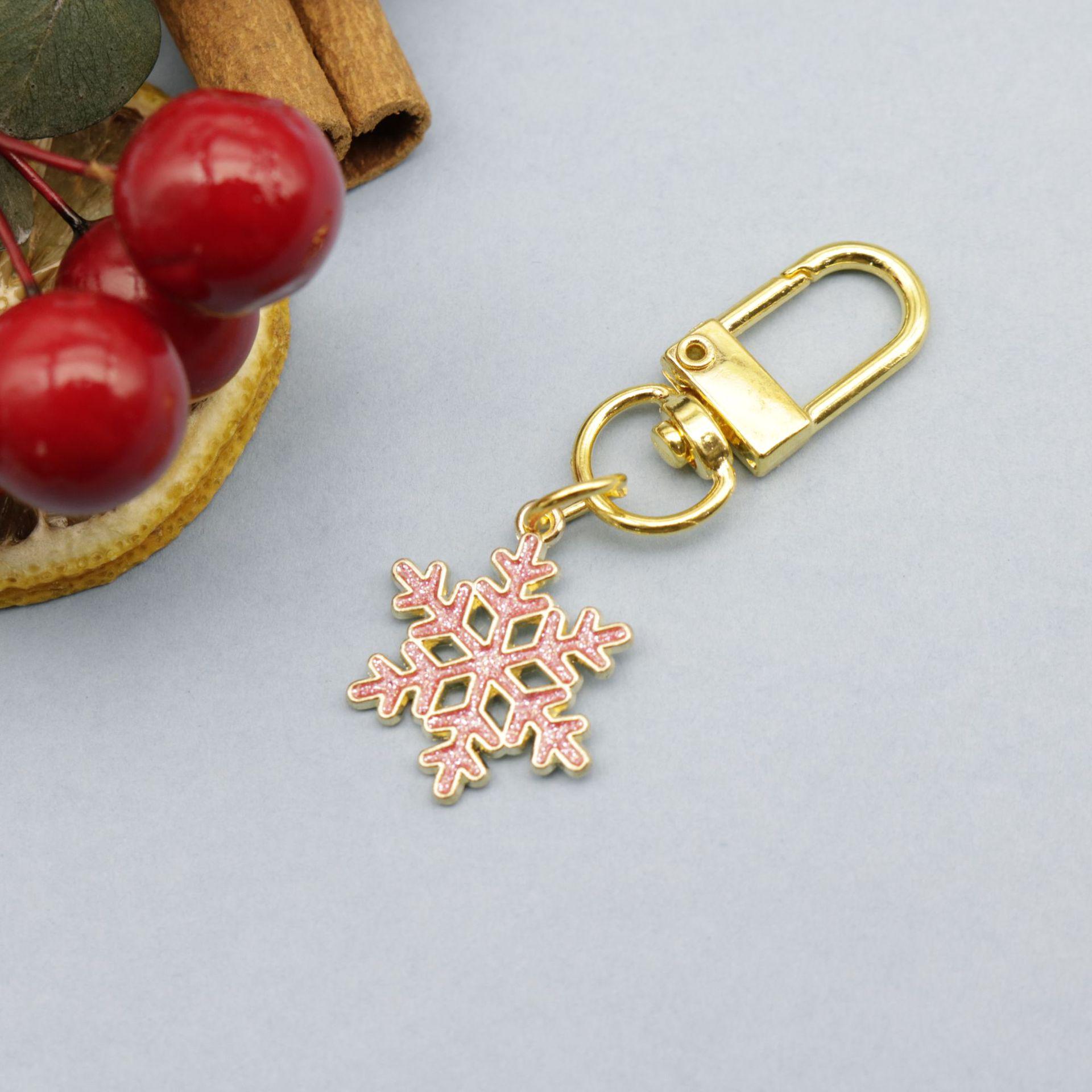 Xiyin Christmas Snowflake Drip Oil Triple Pendant Keychain - Creative Cartoon Design in European and American Style