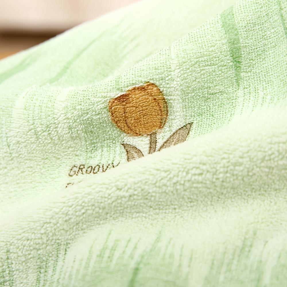 Floral Adult Bath Towel, Spring Ranunculus Bathroom Towel , Coral Absorbent Soft Full , Home Fingertip Towel