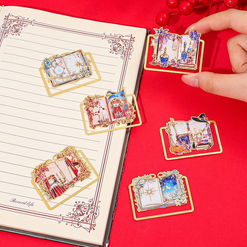 1pc/6pc Creative and exquisite retro Gothic style book clip bookmark exquisite brass metal book clip student book clip