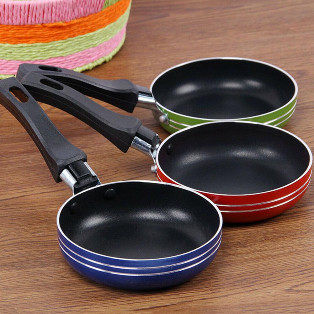 Kitchen Mini 12 Cm Non-stick Frying Pan Pot Aluminum  Cooking Pan Breakfast Egg Pancakes Home Practical Supplies Random Color