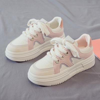 Încălțăminte pentru femei – Adidaşi