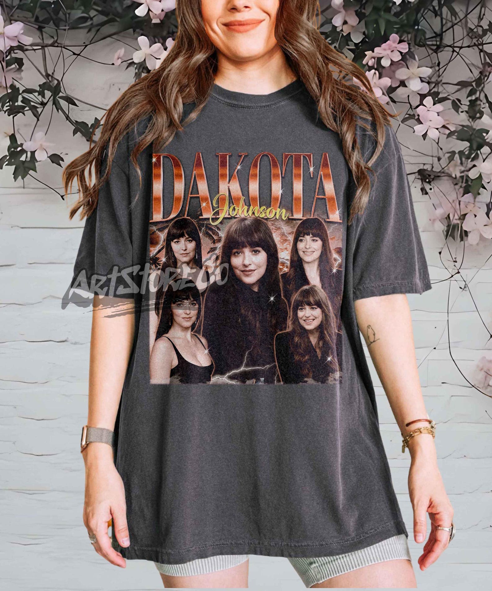 Dakota Johnson Retro Portrait T-Shirt, Vintage Celebrity Graphic Tee S