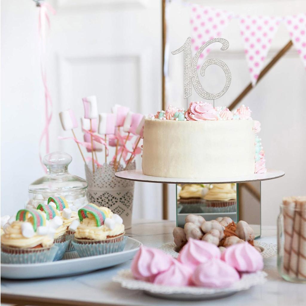 16 Silber Metall Kuchenaufsatz - Premium Sweet 16 Geburtstagsparty Funkelnde Strass Dekoration Macht ein Tolles Mittelstück