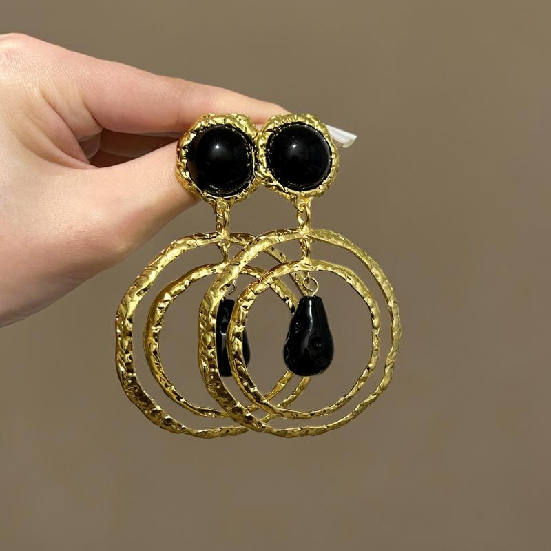 Metal Resin Round Water Drop Stud Earrings Ethnic Style Exaggerated Personality Design Earrings Light Luxury High-end Earrings