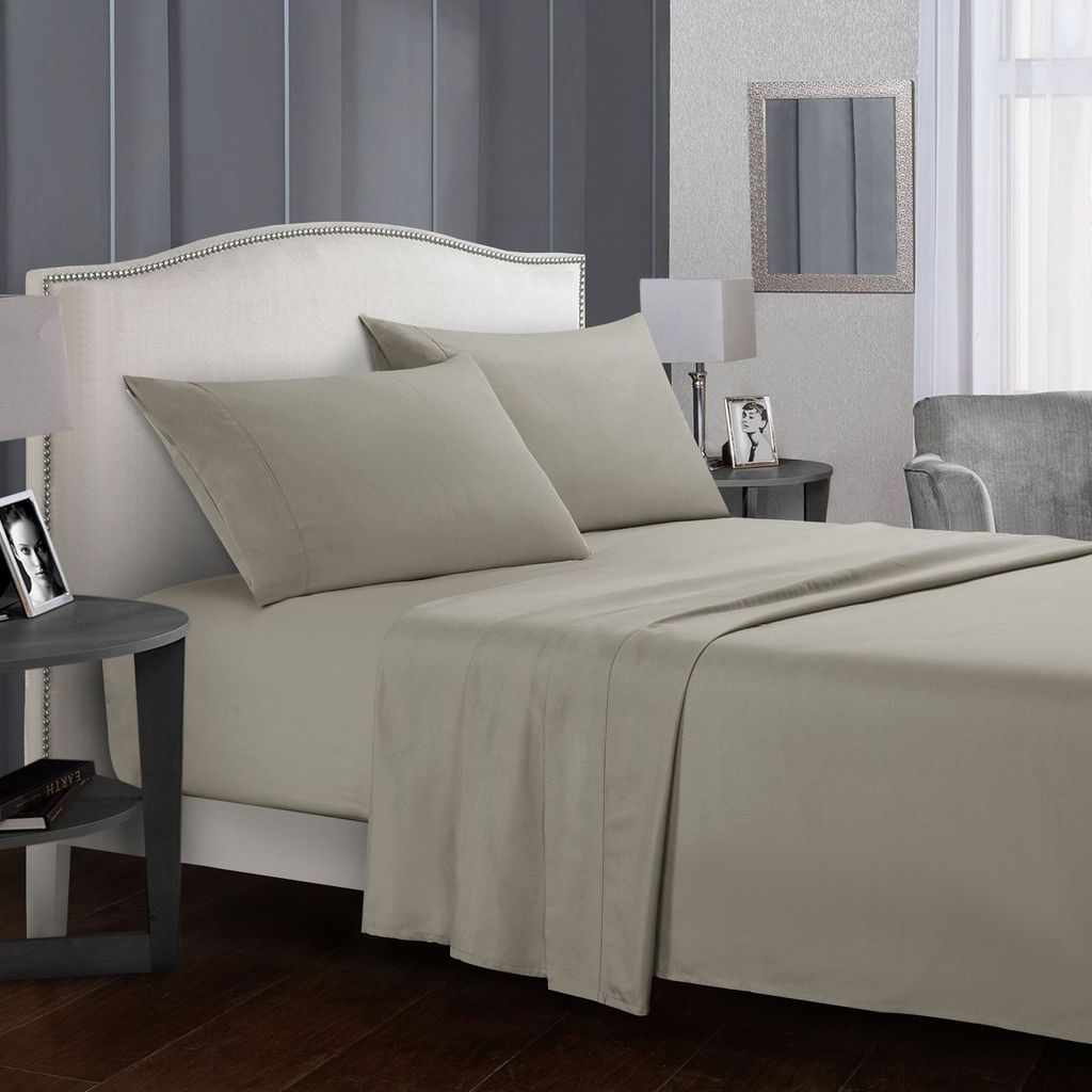 Modern Minimalist Polyester Bed Sheets And Pillowcases With Soft Breathable Comfort For All Seasons