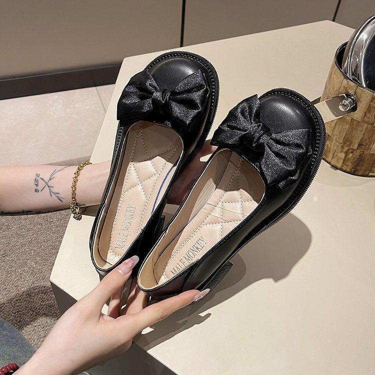 Xiaoxiangfeng bow single shoes women's 2025 explosion low-heeled work professional single shoes gentle evening wind small leather shoes women