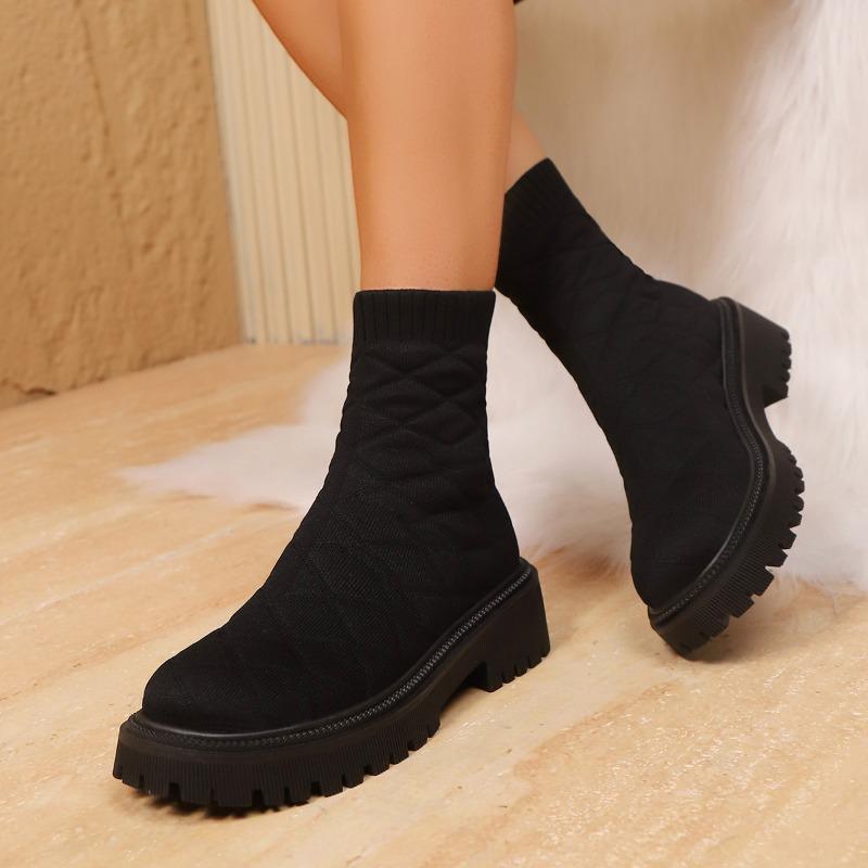 Women's Fly-woven Sports Short Boots Women's Autumn and Winter New Women's Boots Large Size One-pedal Socks Boots