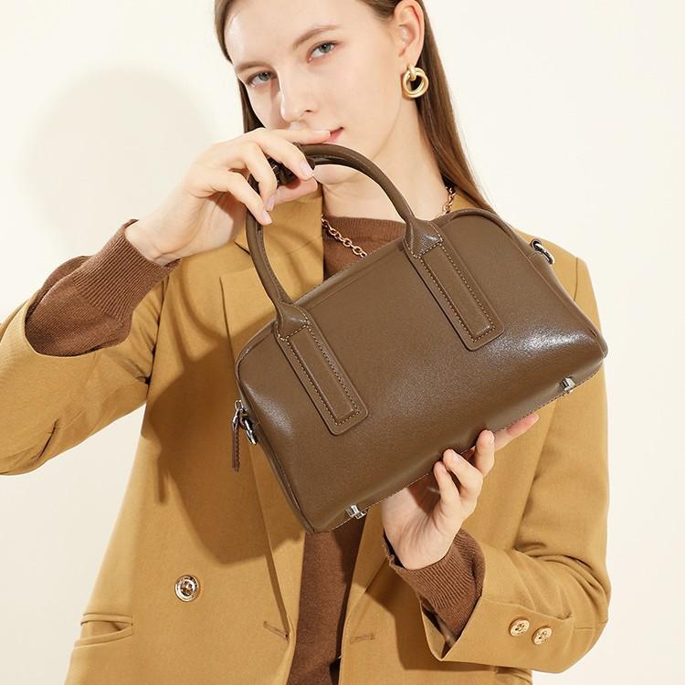 Commuter Cowhide Women's Bag Versatile Handbag Niche Texture Shoulder Messenger Bag