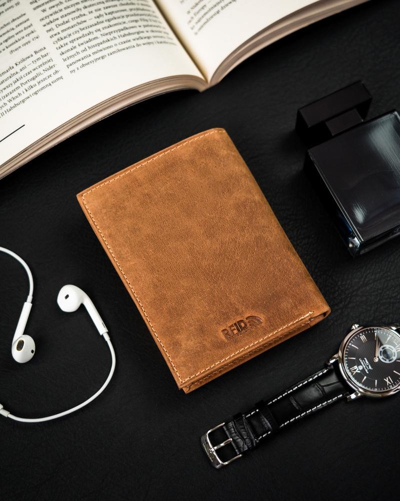Men's leather wallet with zipper pocket - Peterson