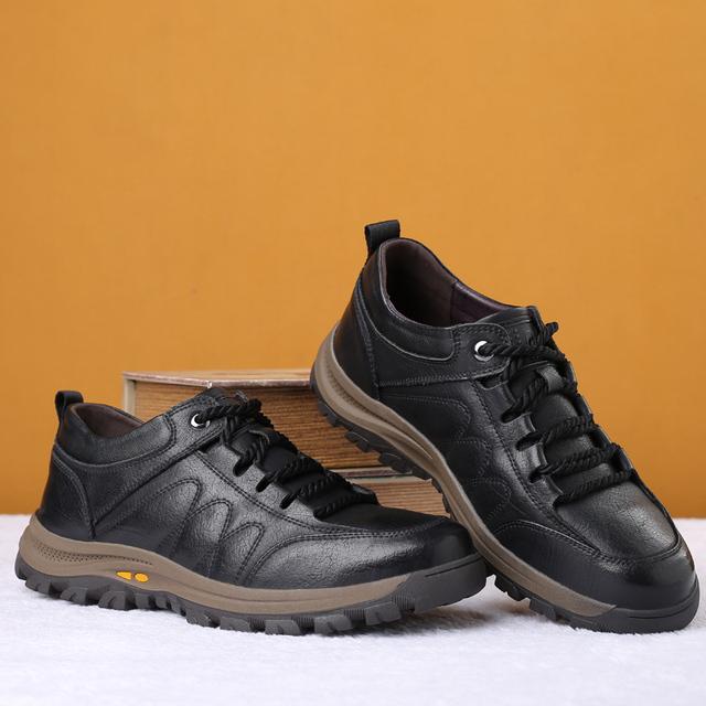 

Новая модная повседневная мужская обувь Походная обувь Мужская кожаная обувь Дышащая удобная мужская обувь Big Bize38-48 Los Zapatos De Cuero 38 чёрный