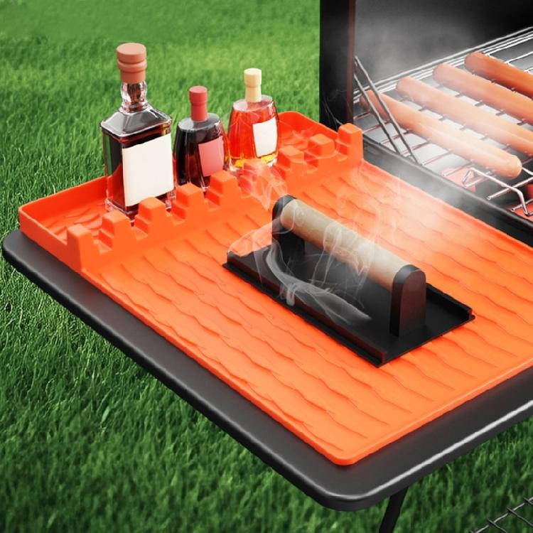 Barbecue Cutlery Tool Pads Outdoor BBQ Utensils Pads Barbecue Tool Mat Silicone Texture Gift for Grill Enthusiasts