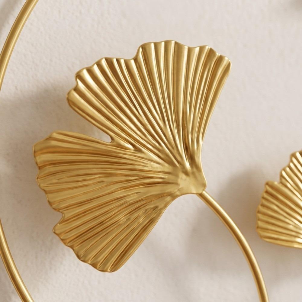 Elegant Metal Wall Hanging Decor Gold 11.02in Leaf Wall Ornament Light Luxury Round Leaf Decoration Indoor Wall Decor