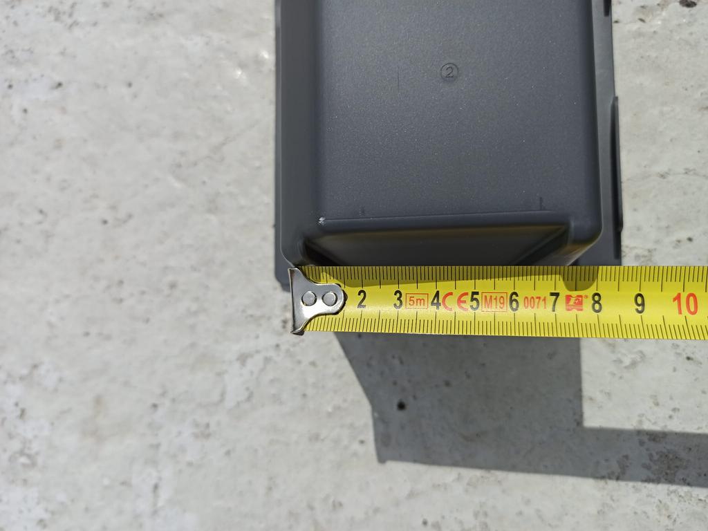 Flowerpot + brackets for mounting on a pallet or fence Easy 37x10x10cm anthracite