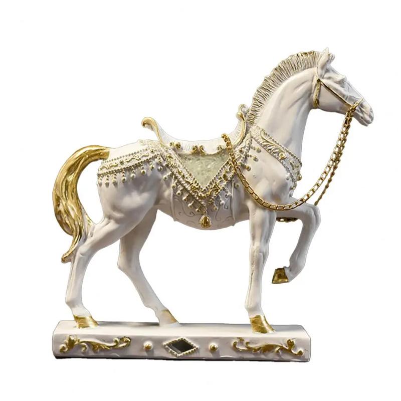 1Pc Craft Decorations Fortune Synthetic Resin Affordable Luxury Horse Ornament Gift Home Decoration
