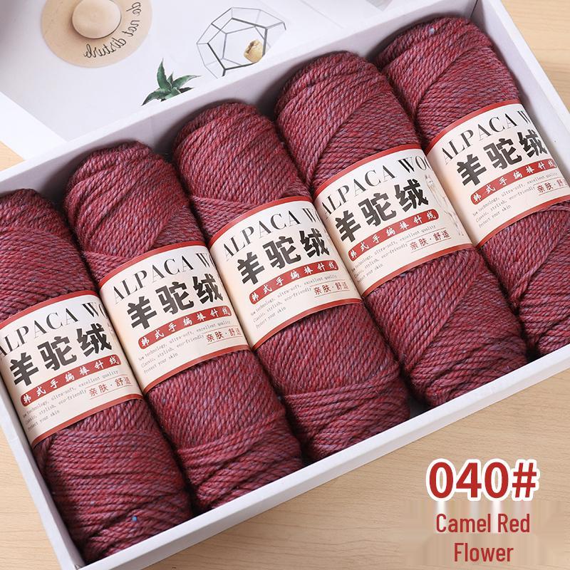 Mitteldickes Alpakawollgarn für DIY-Strickarbeiten - Perfekt für Pullover, Mäntel, Schals, Häkel- und Strickprojekte mit Nadeln.