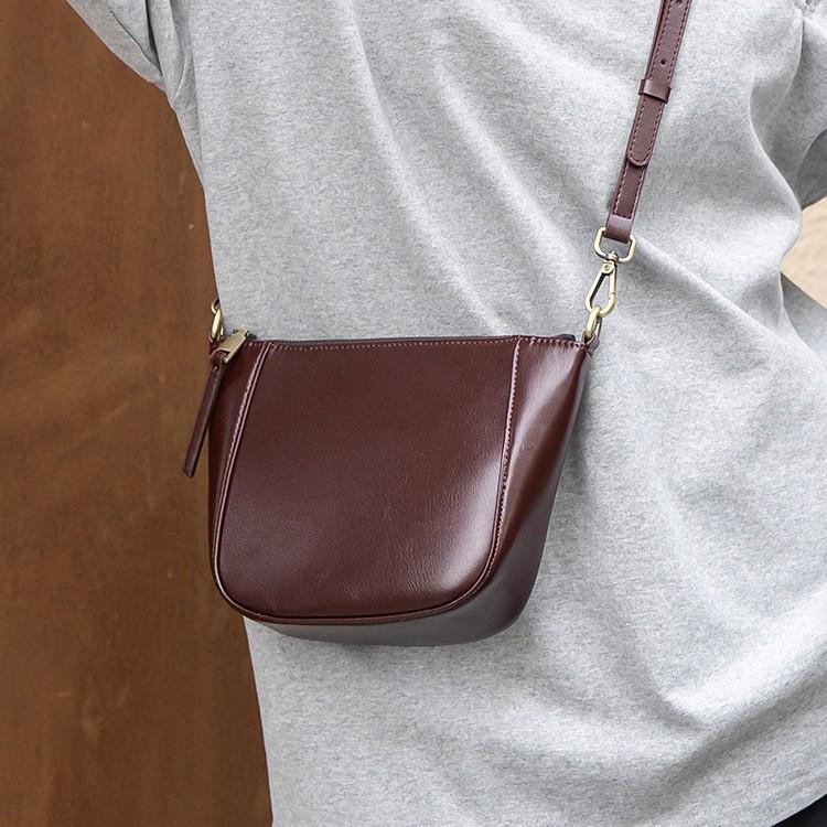Genuine Leather Women's Small Handbag 2025: Autumn/Winter Coin Purse Versatile Fashion Shoulder Crossbody Bag