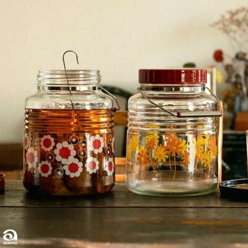 Aderia (ADERIA) [Aderia Retro Plum Wine Storage Bottle, 3L, Flower-Wrapped Design, Gift Box, Made In Japan, 6149] Showa-era Retro Glass Canister with