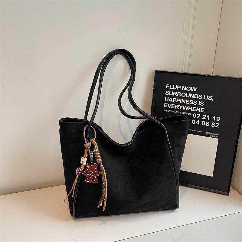 Retro Tote Bag Women's Autumn New Fashion Simple Commuter Shoulder Bag Casual Underarm Tote Bag