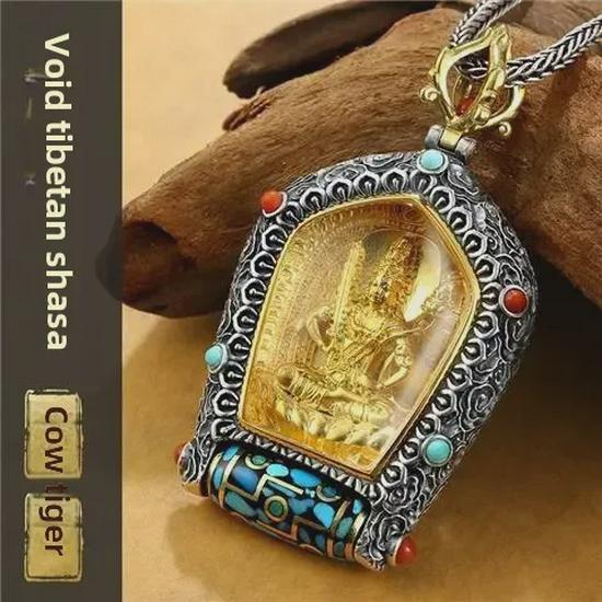 Guardian God Buddha Dzi Bead Pendant Necklace: Wealth God's Green Tara for Men and Women