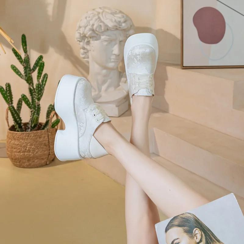 

11 см джинсовая ткань с принтом, туфли на танкетке, массивные кроссовки, повседневная удобная обувь из синтетической кожи, брендовая весенне-осенняя обувь высокого качества 33 бежевый