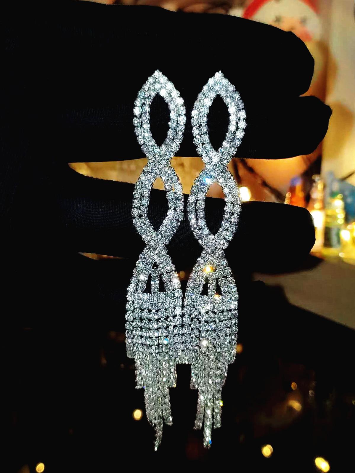 

Premium full diamond long fringed earrings