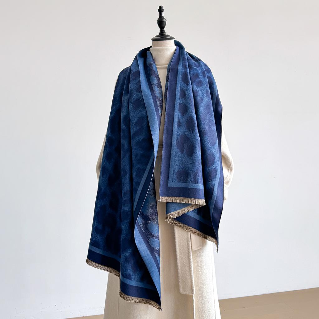 Winter Faux Cashmere Scarves Women Thick Warm Leopard Print Fashionable Luxurious Blanket Scarf Coldproof Windproof Blanket