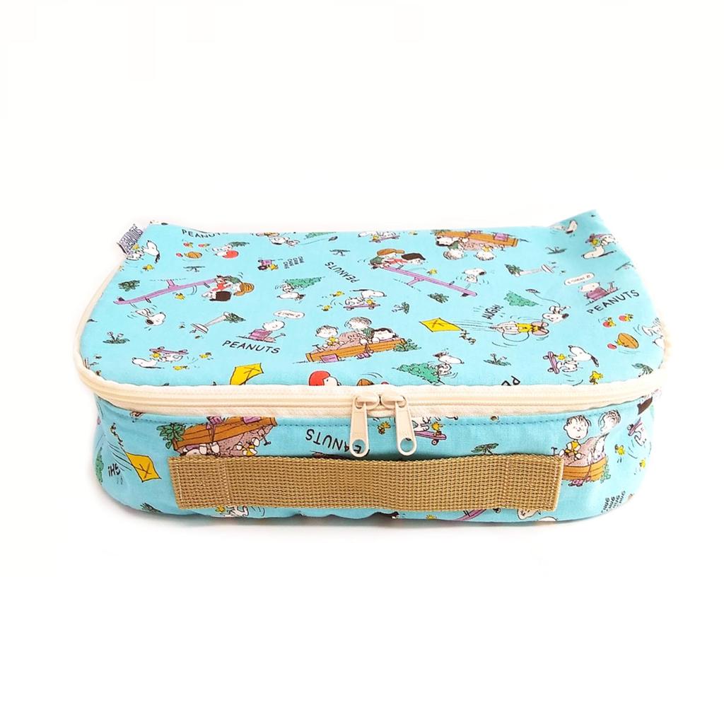 SNOOPY Travel Clothing Carrying Case with Hot Spring Gym Cute Character Made in Park Travel Pouch Pouch, Case, Handle, Water-Repellent Interior, Bag,